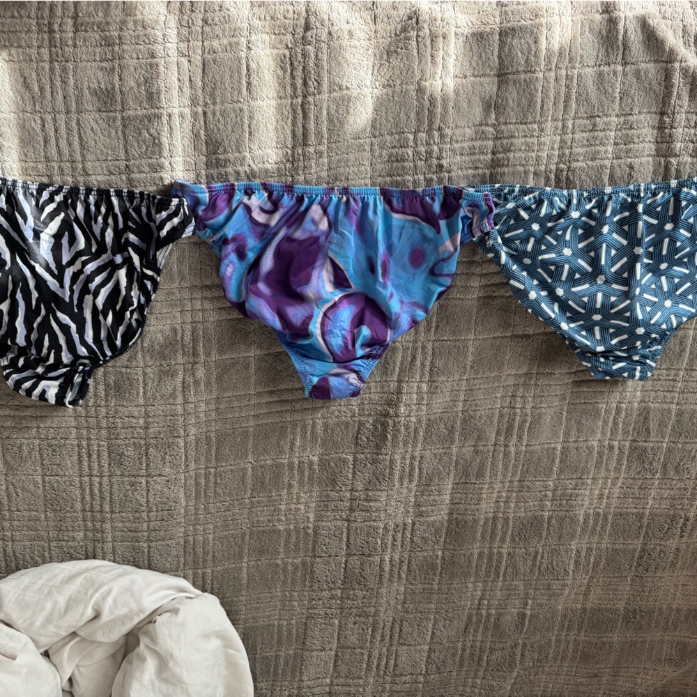 2xist sliq bikini size small bundle - Picture 5 of 5
